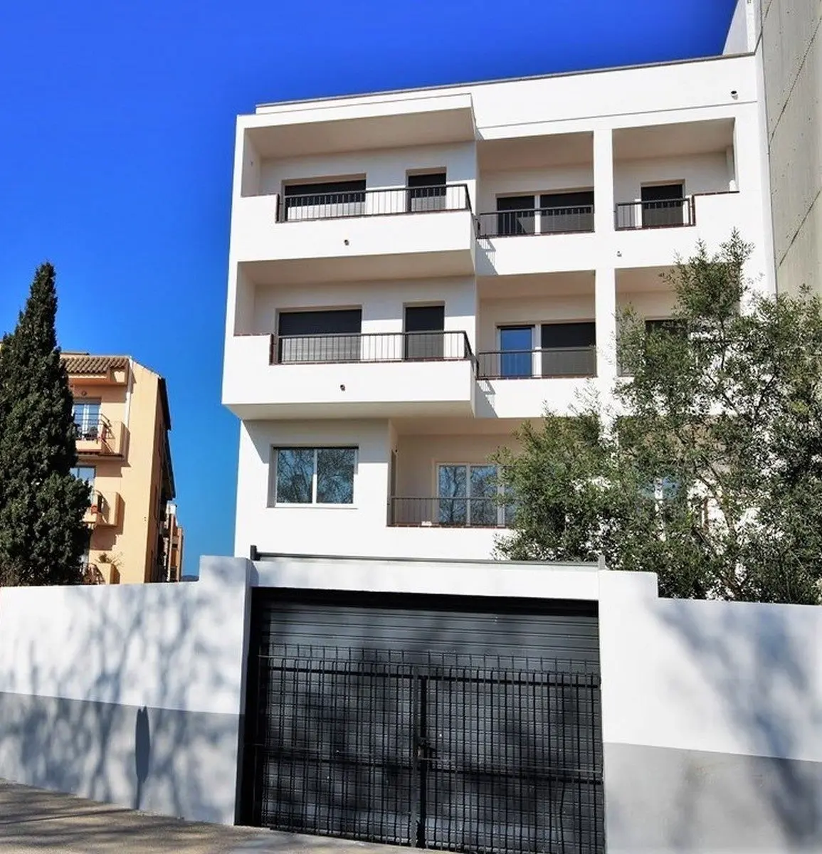 edifici-roses-venda-1763485798-VI052_1_original-7