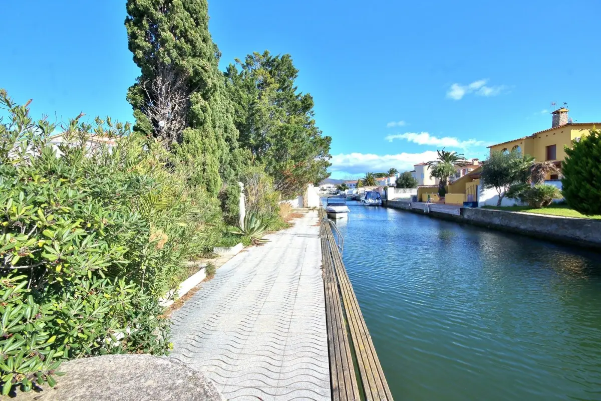 house-with-sea-view-and-canal-castello-dempuries-for-sale-1763399364-VM305_1_original-7