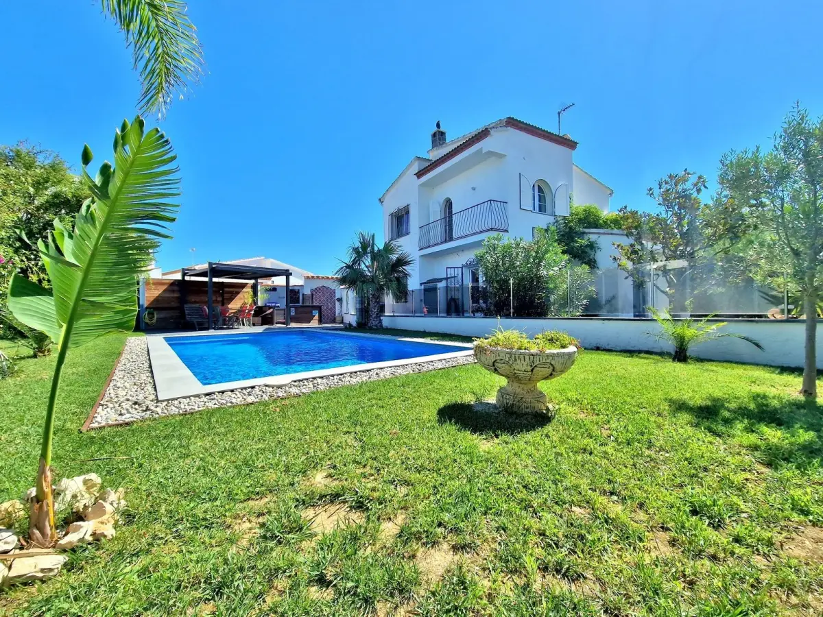 maison-roses-vente-1762441646-VM352_1_original-1