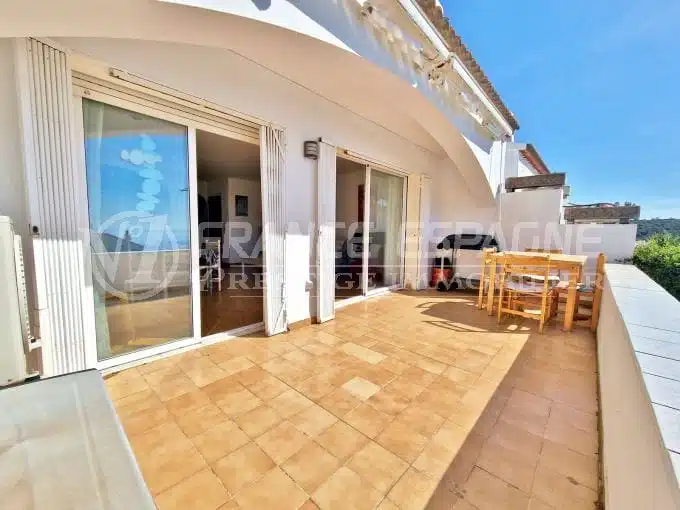 appartement a vendre a rosas, 4 pièces grande terrasse vue mer 93 m², terrasse ensoleillée