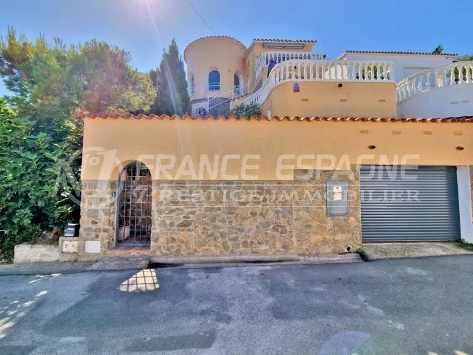 maison-vue-mer-canal-roses-vente-1762441387-VM556_7_original