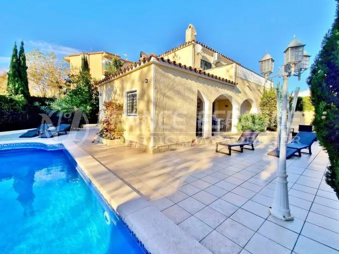 maison-castello-dempuries-vente-1762441247-VM568_1_original