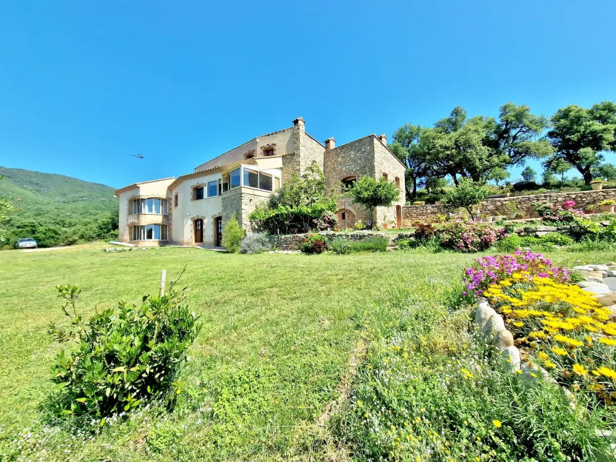 casa-la-jonquera-venta-1763396628-VM510_1_original-8