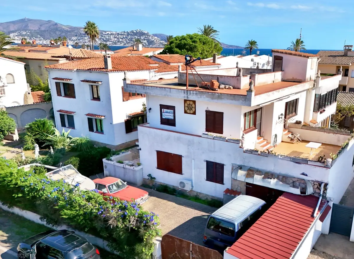 immeuble-castello-dempuries-vente-1763399364-VI050_1_original-8