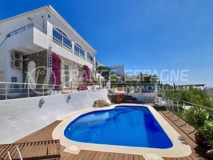 maison-roses-vente-1762158350-VM311_1_original