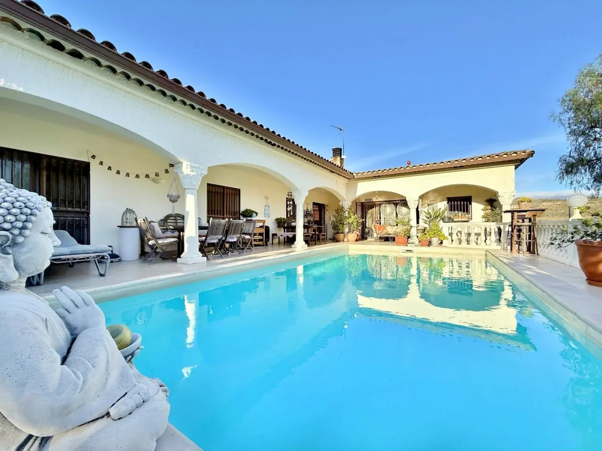 maison-roses-vente-1762440295-VM346_1_original
