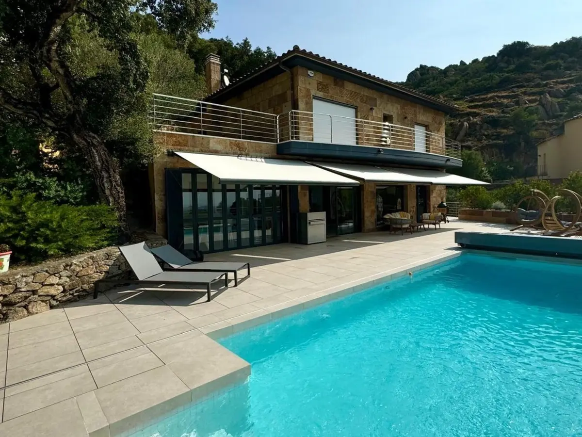 casa-palau-saverdera-venta-1763485798-VM296_1_original-8