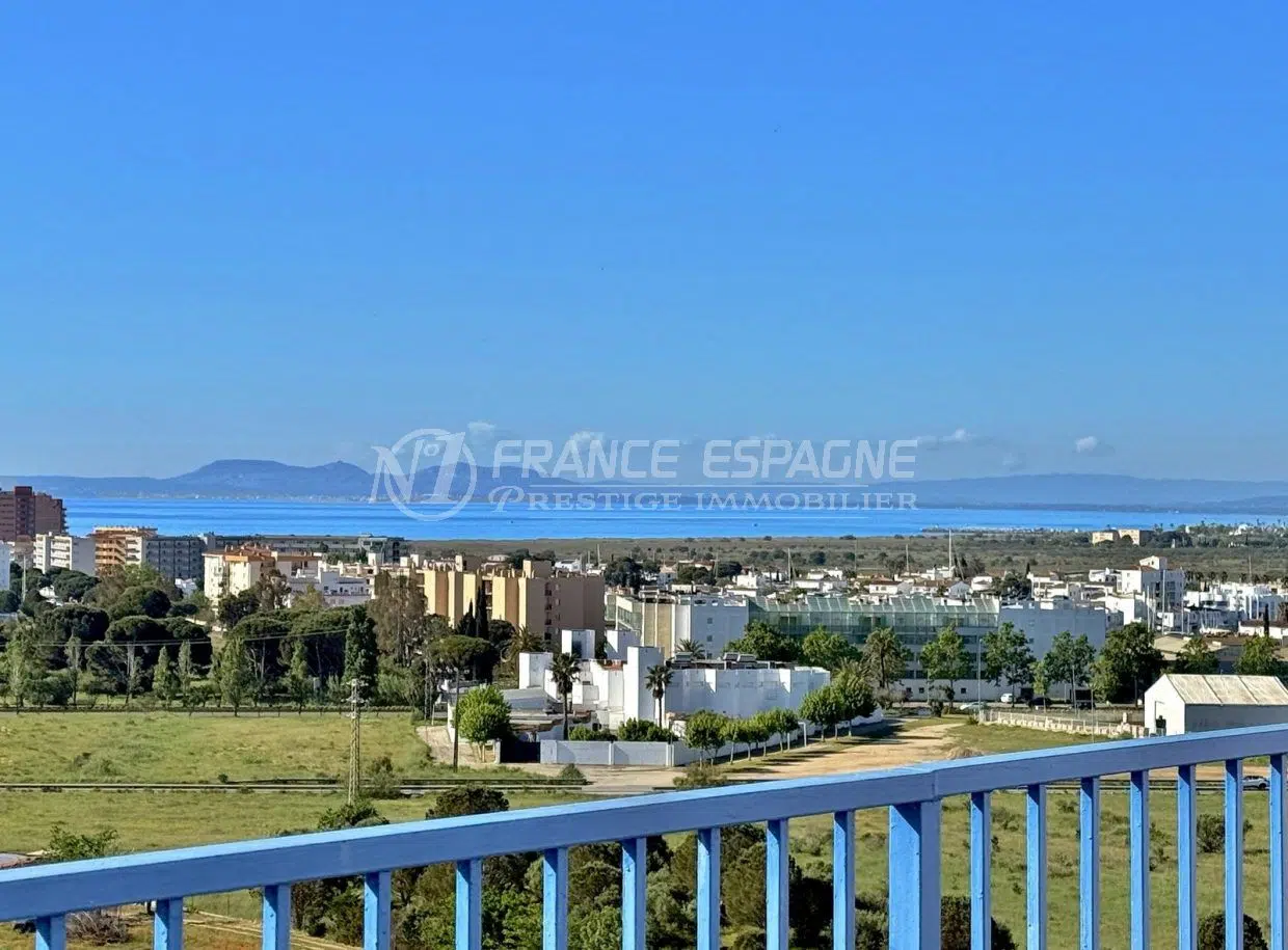 appartement-vue-mer-canal-roses-vente-1762439536-VA2202_1_original
