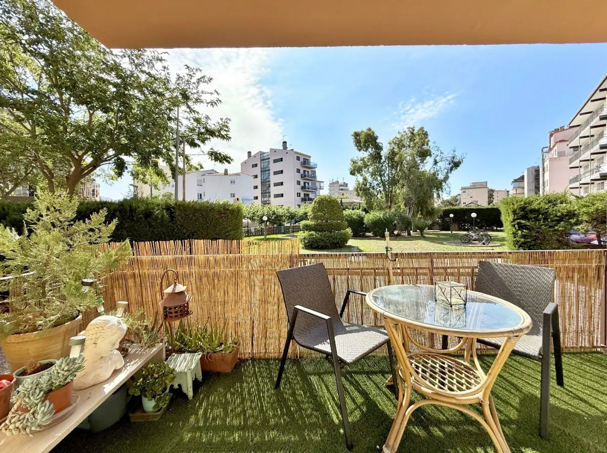 appartement-roses-vente-1762438826-VA2197_1_original
