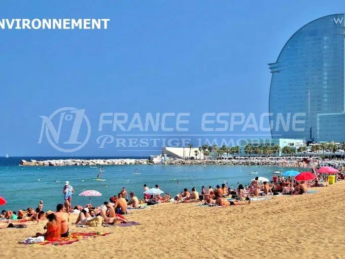 maison-vue-mer-canal-barcelone-vente-1762515611-VM642_1_original-16