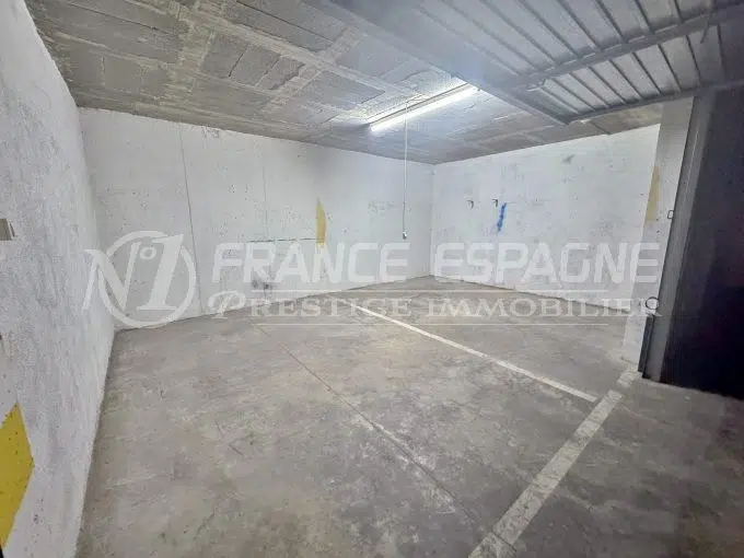 garage-parking-garage-roses-vente-1761750777-VS022_1_original