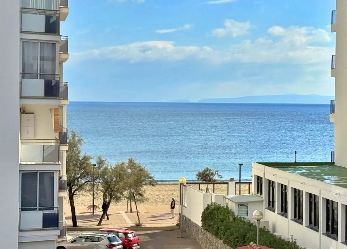 appartement-roses-vente-1762438083-VA2271_1_original-1