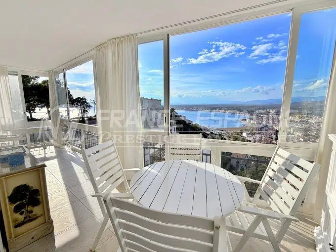 appartement-vue-mer-canal-roses-vente-1762768218-VA2244_1_original