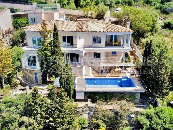 maison-vue-mer-canal-roses-vente-1763399364-VM663_1_original-12