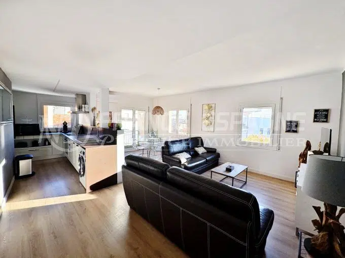 appartement-roses-vente-1762850464-VA2303_1_original