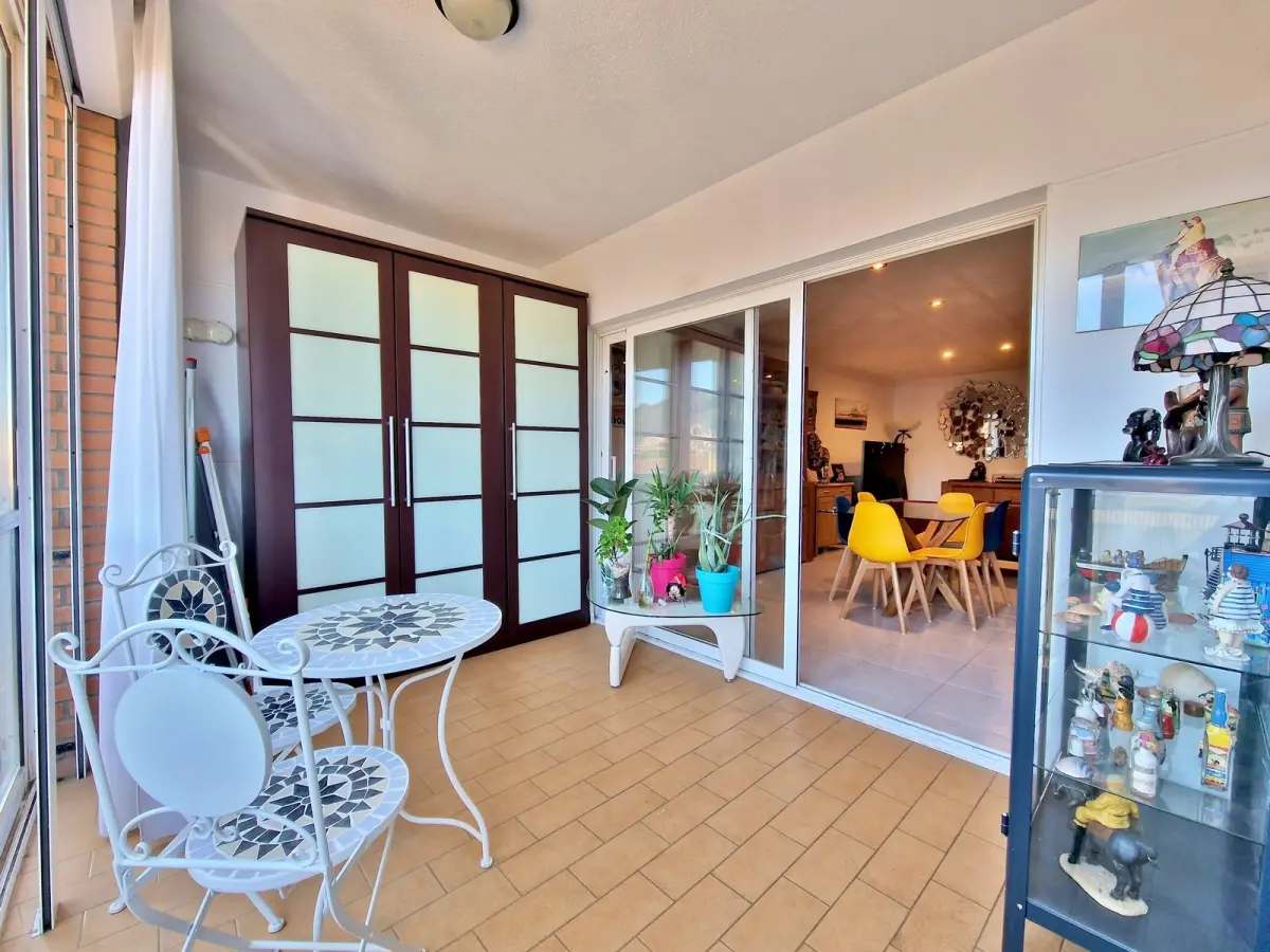 apartment-roses-for-sale-17742835341-VA2430_1_original