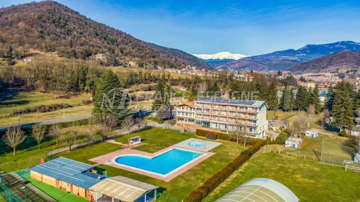 fonds-de-commerce-hotel-hebergement-ripoll-vente-17727005641-VF049_1_original