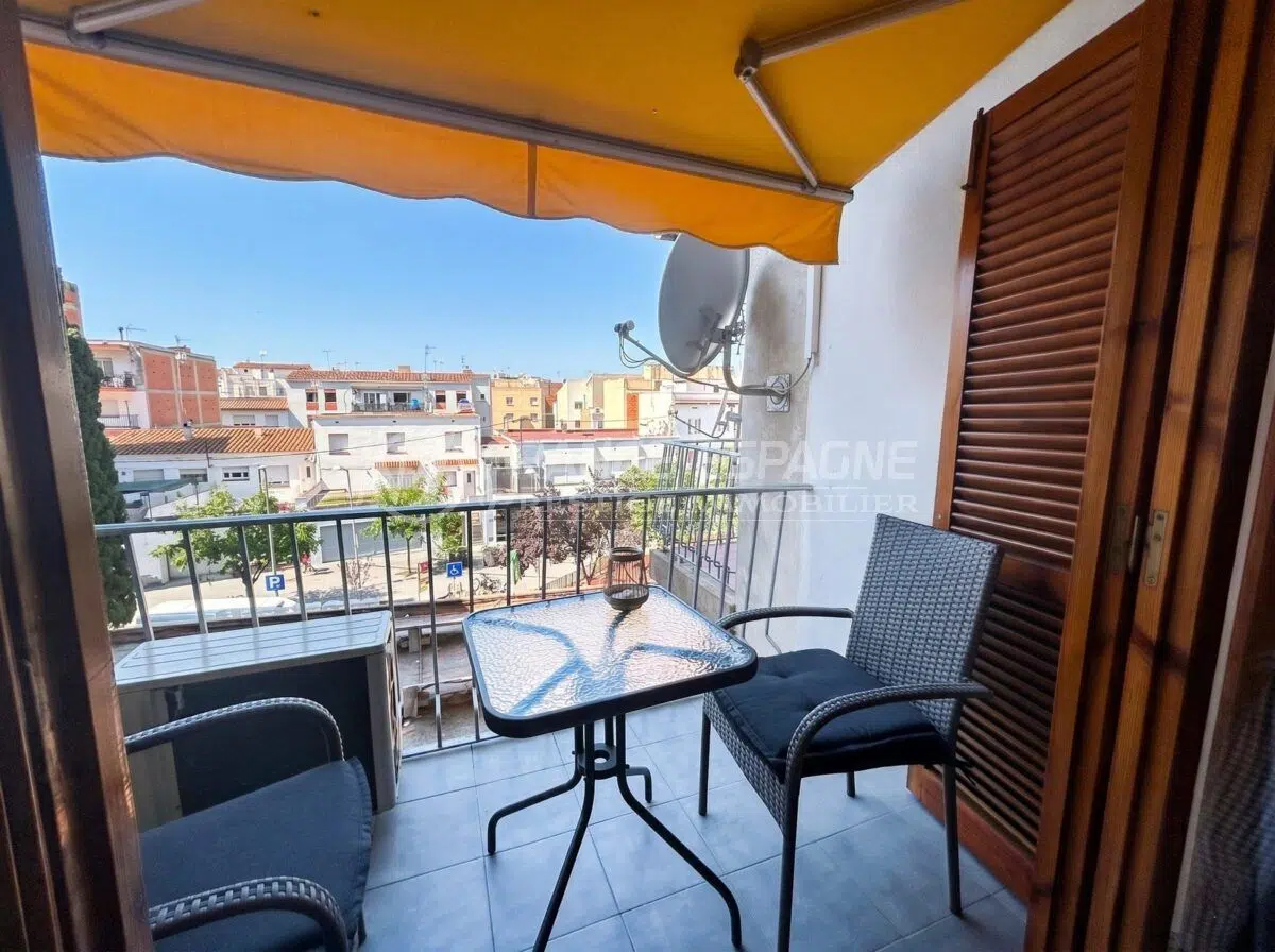 apartment-roses-for-sale-17771074251-VA2469_2_original