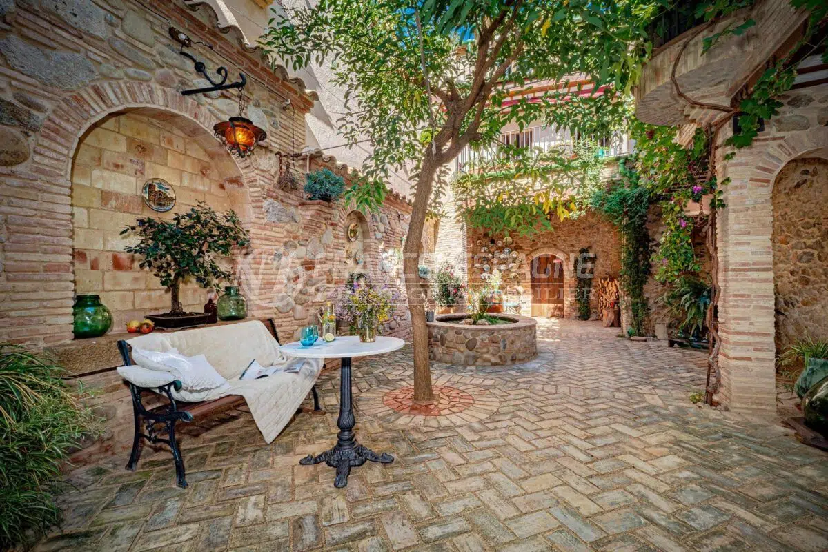 maison-castello-dempuries-vente-17751361741-VM750_1_original