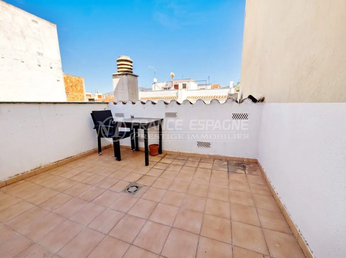 Haus-Villa-Haus-Roses-Verkauf-17763523421-VM759_1_original