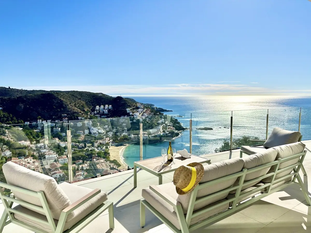 Casa amb vistes al mar, canal, roses - en venda - 17750598461 - VM744_1_original
