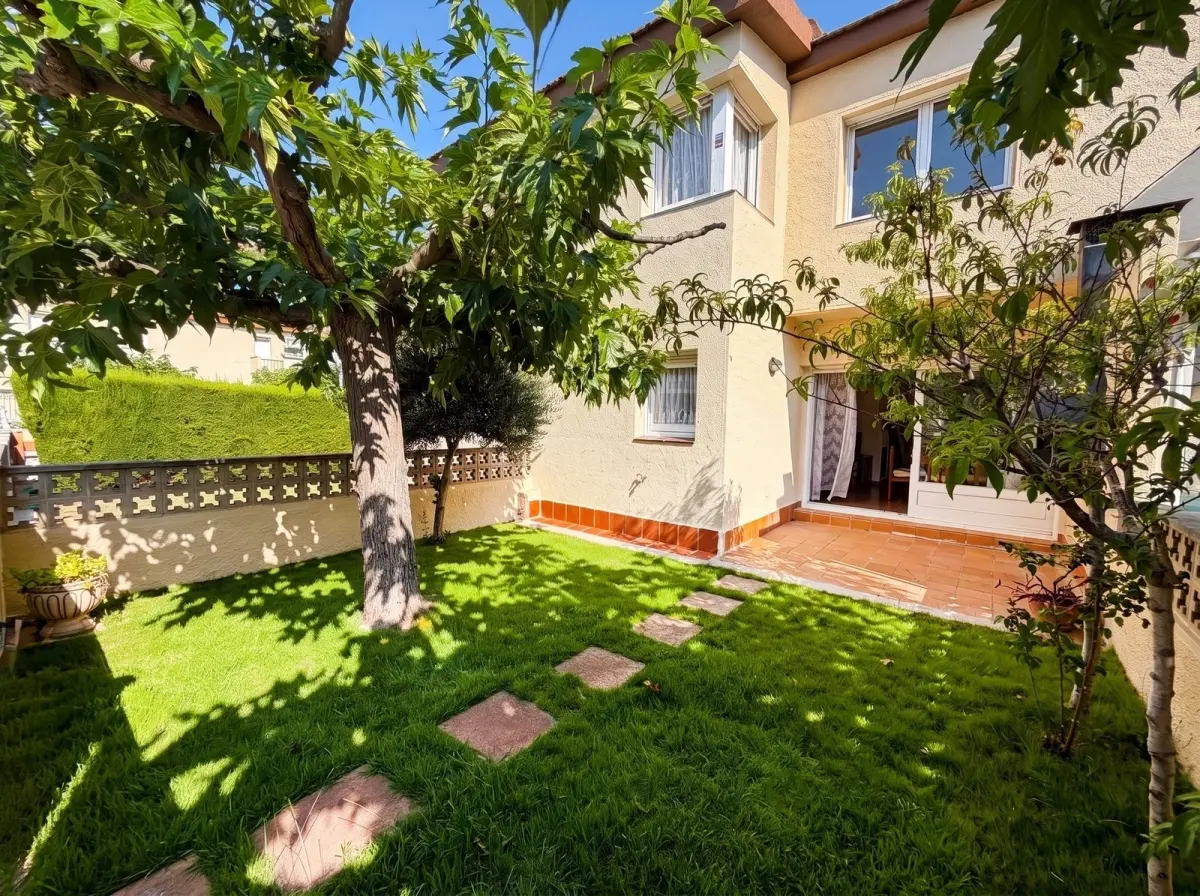 casa-villa-casa-roses-venta-17842743411-VM854_1_original